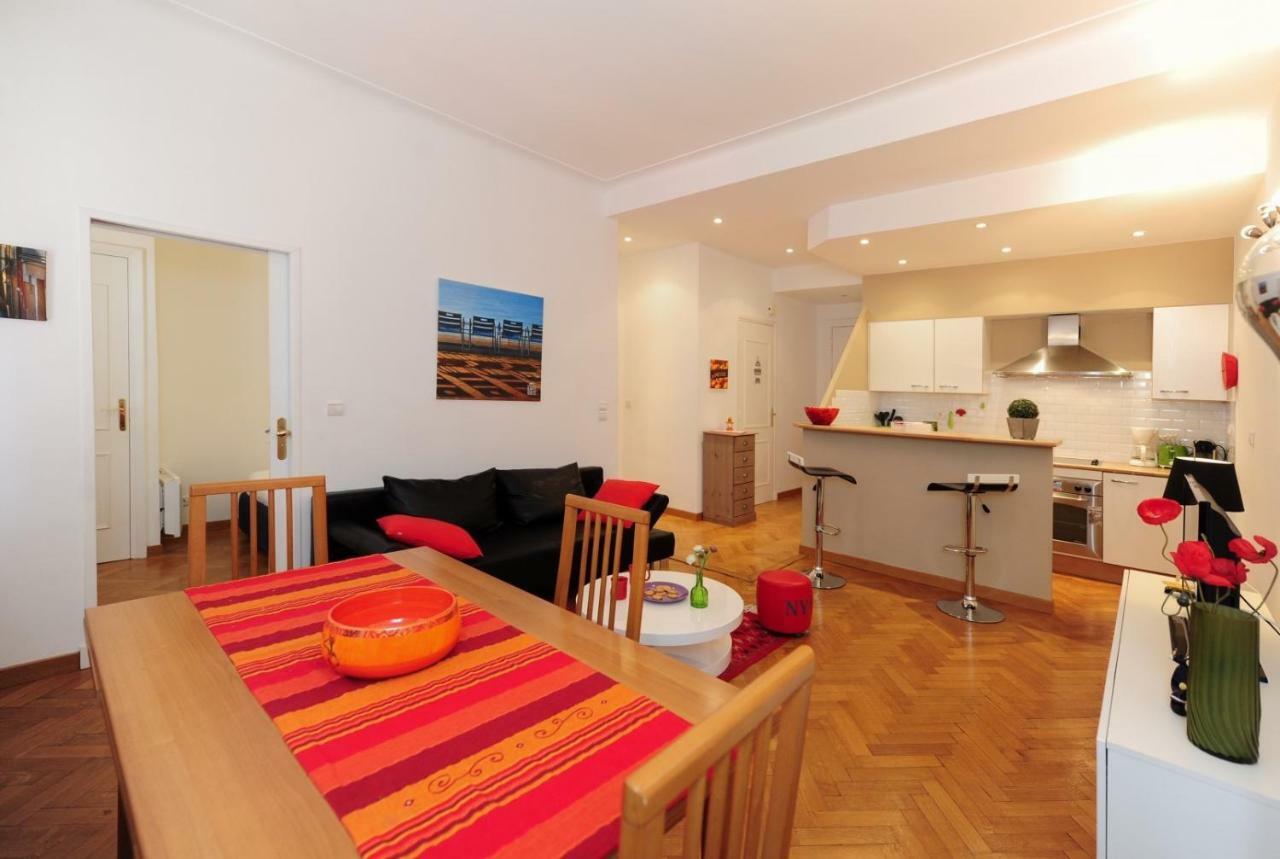 Le Savoy Palace - Five Stars Holiday House Ницца Экстерьер фото